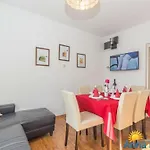 With 3 Bedrooms Nyaraló Njivice